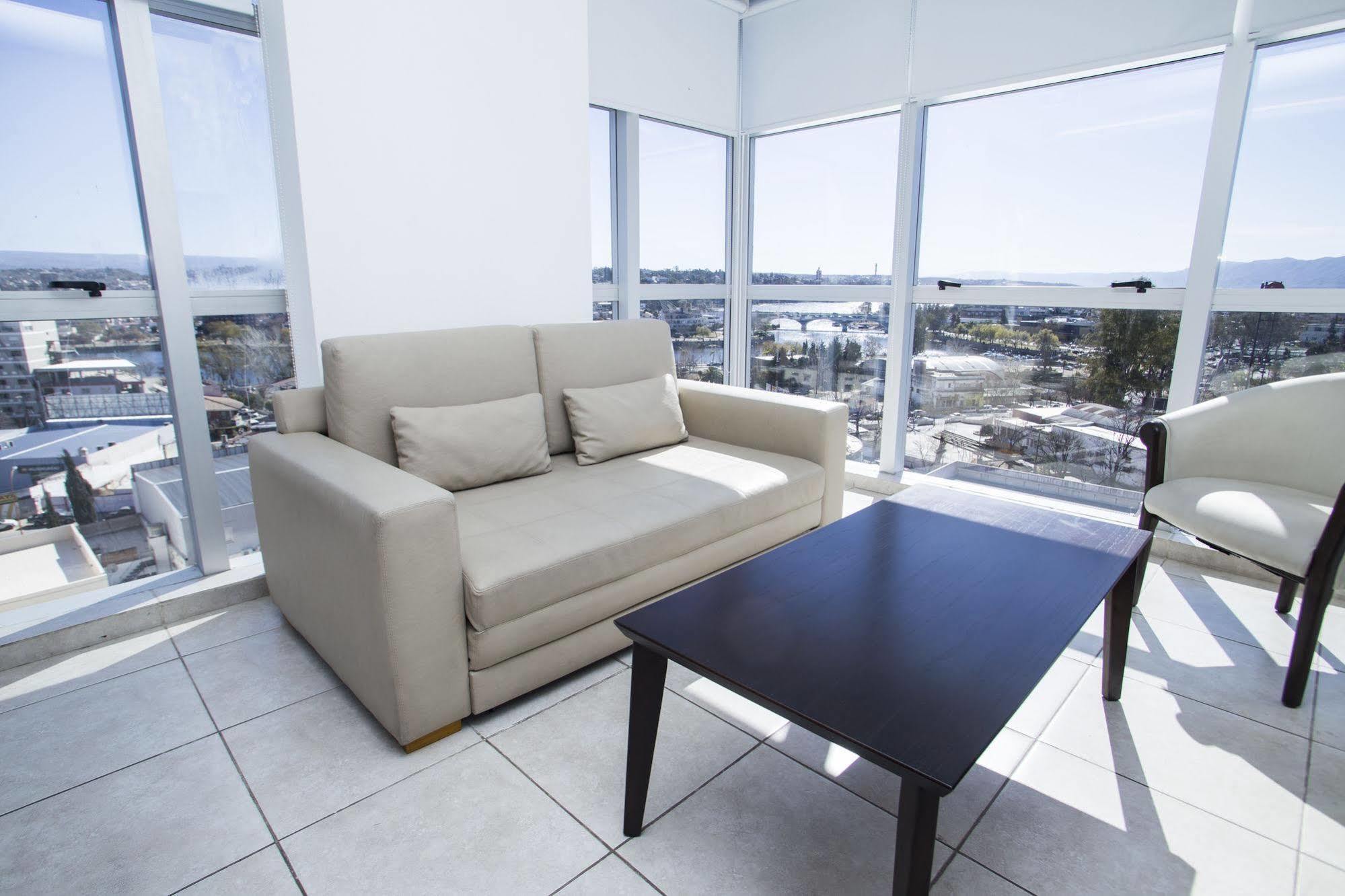 Amerian Carlos Paz & Suites Βίλα Κάρλος Παζ Εξωτερικό φωτογραφία
